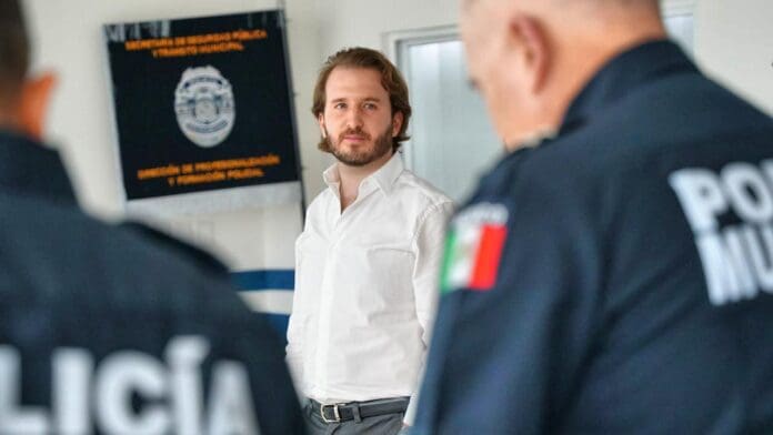 El PVEM en Solidaridad y su dirigente municipal, Fernando Muñoz te invitan a la colecta de juguetes