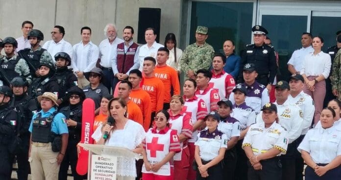 Protegerán más de siete mil elementos a turistas que visiten Quintana Roo durante la temporada vacacional, destacó Mara Lezama.