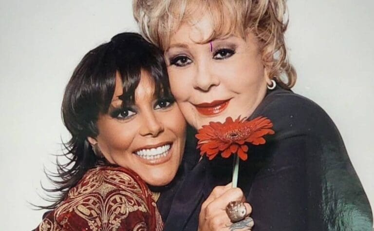 Alejandra Guzmán revela que mandó a forjar diamante con restos de Silvia Pinal