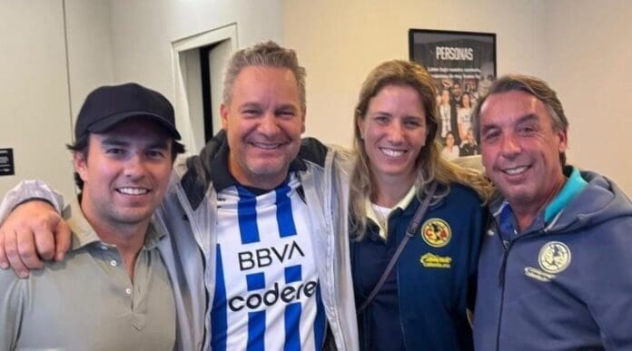 Imagina ser fan del América, ir al estadio a verlo ganar un tricampeonato. Y de paso te encuentras a Sergio 