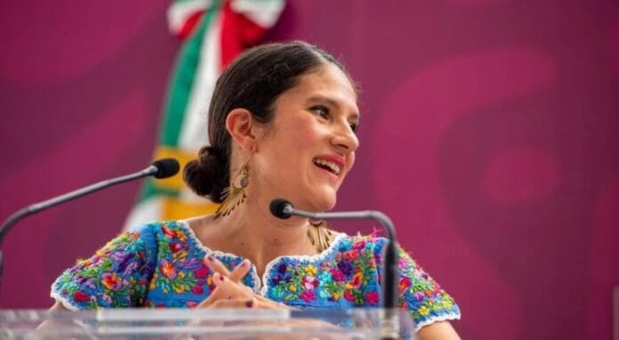Bertha Alcalde Luján, hermana de líder de Morena, queda en la terna final para Fiscalía de la Ciudad de México.