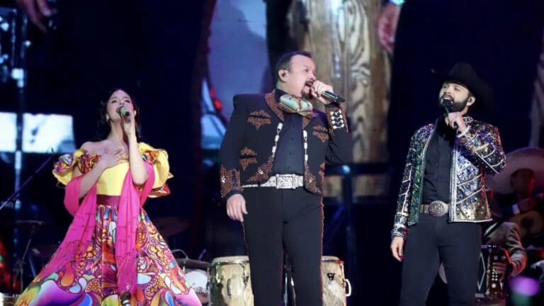 Pepe Aguilar lanza su propio detector de mentiras tras polémicas con su hija Ángela