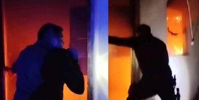 Salvan a sujeto en estado de ebriedad de morir en un incendio en Cancún. El hombre había quedado inconsciente en su baño.