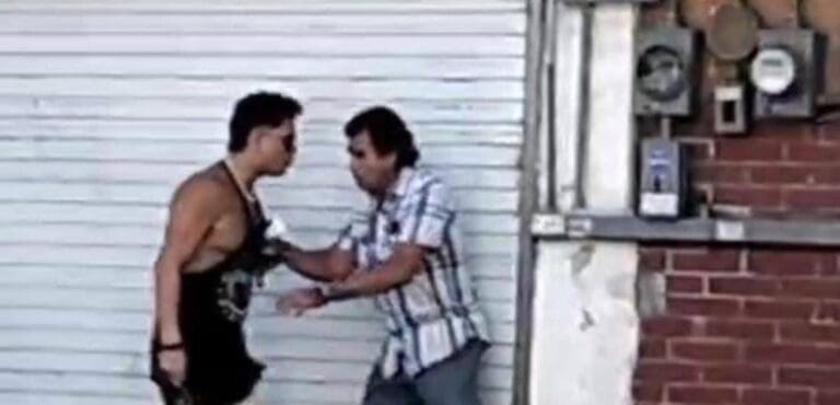 Video: Sujeto mata a puñaladas a otro hombre en zona turística de Puerto Vallarta