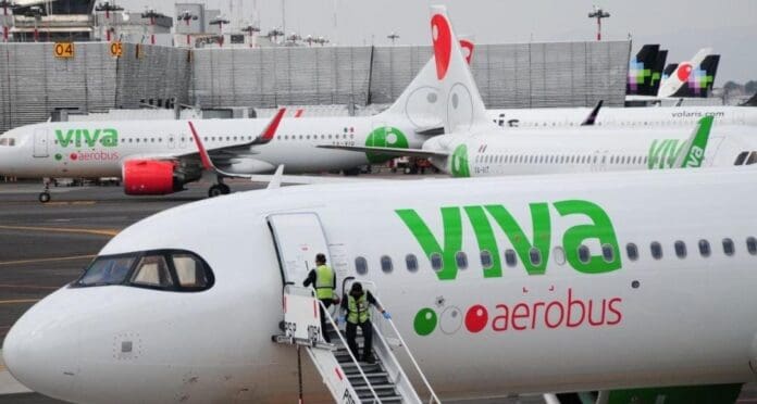 Avión que iba de Cancún a Ciudad Juárez aterriza de emergencia en Monterrey. No se informado cu{ál fue la causa.