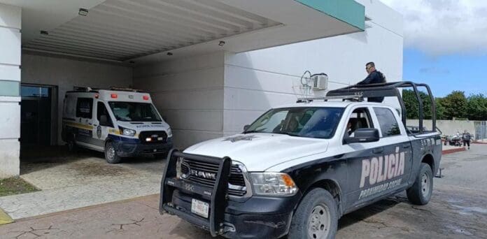 Asesinan a un sujeto en la Región 90 de Cancún; dos hombres fueron lesionados. La violencia sigue en el destino.