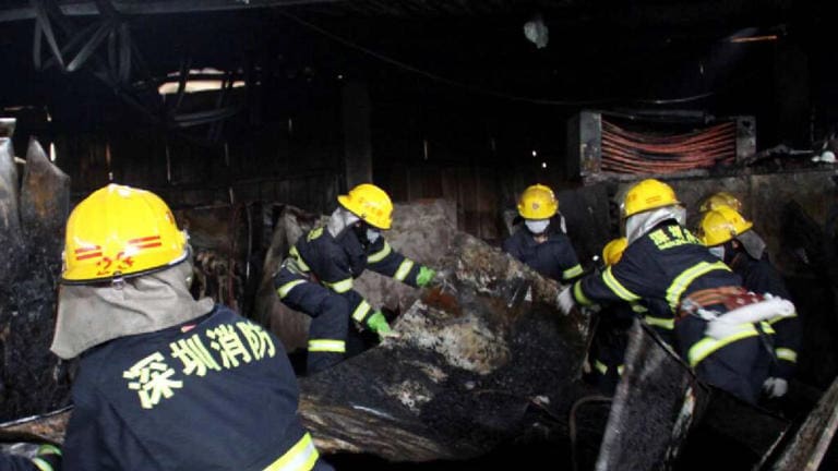 Video: Se incendia mercado de alimentos en China; reportan más de 10 muertos y 15 heridos