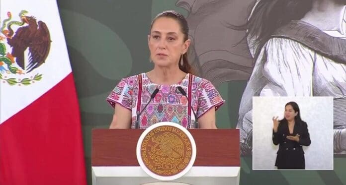 Claudia Sheinbaum confirmó que enviará reforma para evitar que familiares de funcionarios sean candidatos.