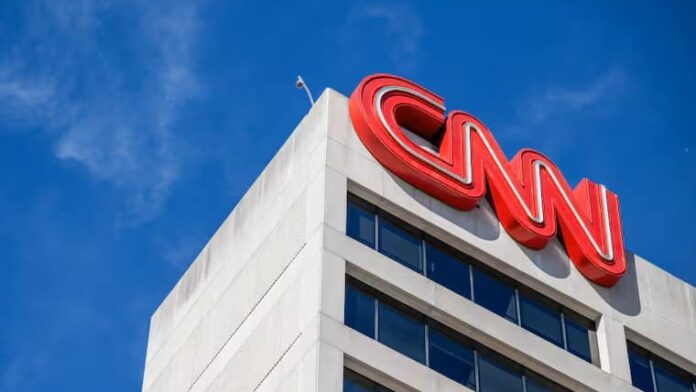 Anuncian más de 200 despidos en CNN en su transición hacia el negocio digital