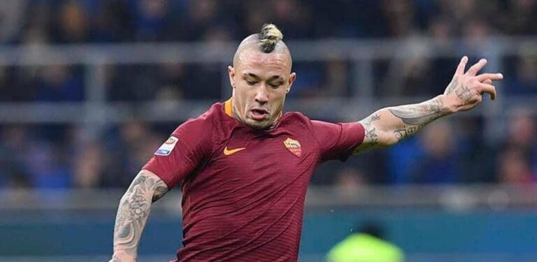 Detienen al futbolista de Bélgica Radja Nainggolan por tráfico de cocaína. Había sido despedido de su club por fumar.