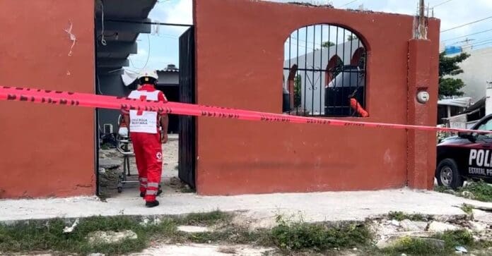 Asesinan a una persona y dos más resultaron lesionadas durante ataque en cuartería de Cancún. Sigue la violencia.