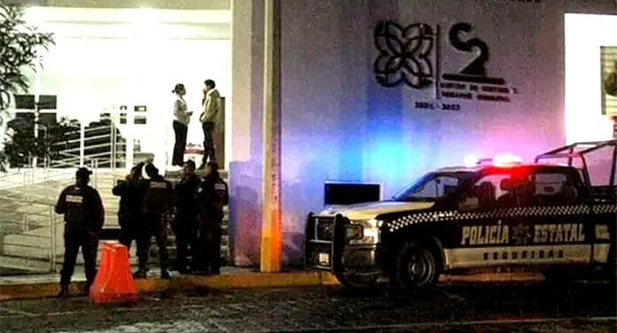 Secuestran a menor y paramédicos con todo y camioneta del DIF en Tlaxcala