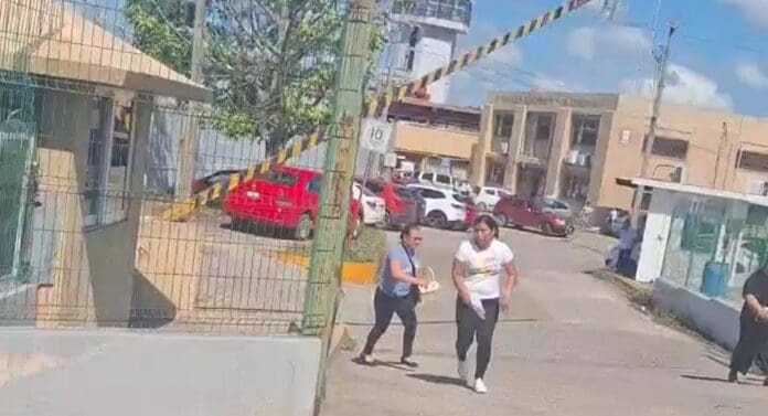 Mueren siete sujetos y hay 10 lesionados tras motín en penal de Villahermosa, Tabasco. Sigue la violencia en ese estado.