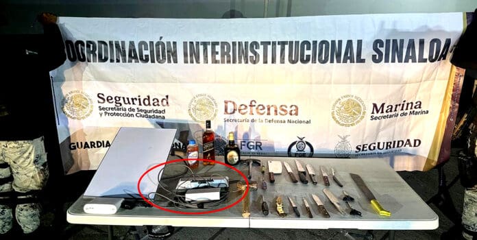 ¡Encerrados pero conectados! En cateo, hallan sistema Starlink de Elon Musk para dotar de internet a reos en Sinaloa