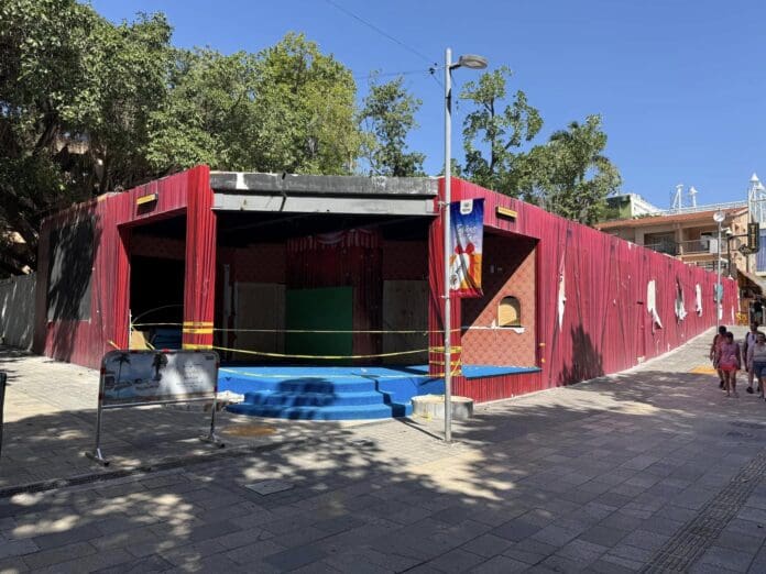 Cierra el primer museo de cera en Playa del Carmen; el local busca nuevo inquilino en la Quinta Avenida