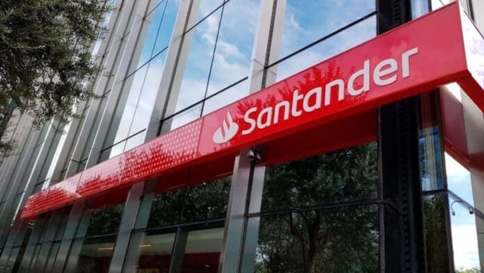 Santander anuncia inversión de 2 mil mdd en México 'a pesar de la incertidumbre'