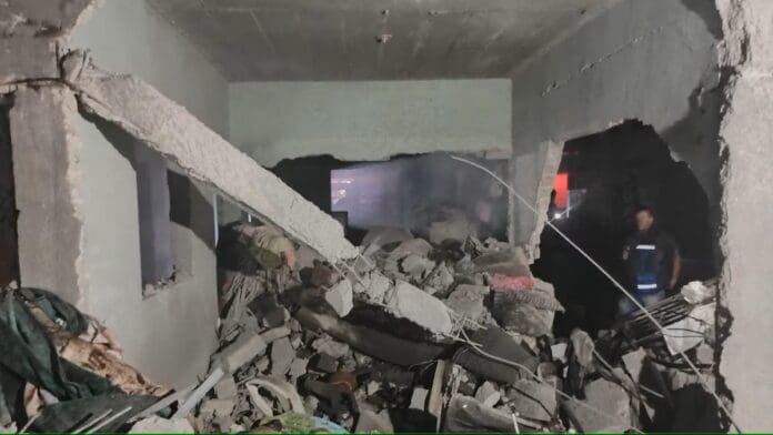 Confirman tres muertos y 16 heridos por explosión de pólvora en una casa en Teloloapan, Guerrero