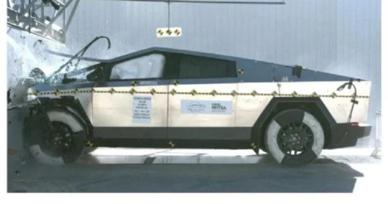 El equipo de Elon Musk ha despedido a funcionarios que investigaban accidentes fatales de vehículos Tesla.