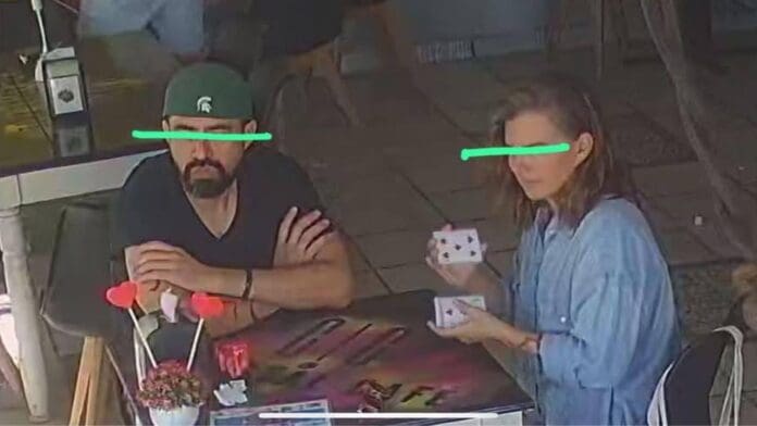 Pareja de extranjeros se niega a pagar la cuenta en cafetería de Yucatán