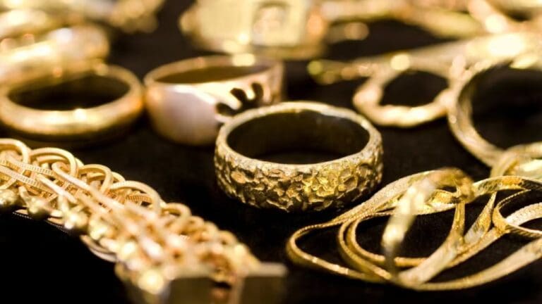 Señora del aseo roba más de millón y medio de pesos en joyas en Cuernavaca