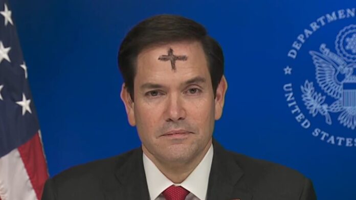 Video: Marco Rubio acude a entrevista en televisión con la cruz de ceniza en la frente