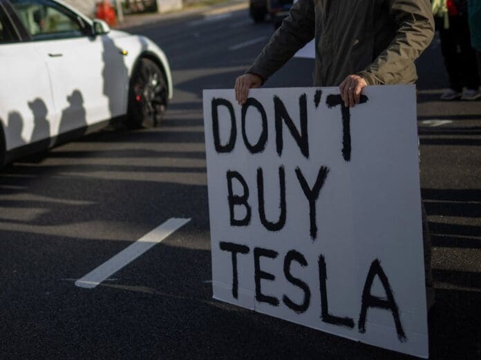 Tesla, la compañía de autos eléctricos liderad