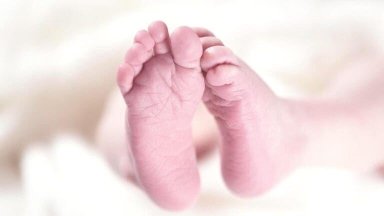 Mueren dos bebés por tosferina en Puebla