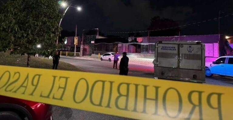 Fallece el escolta de Tomás Suaste, el empresario asesinado en Cancún. No hay día sin hechos violentos en la ciudad.