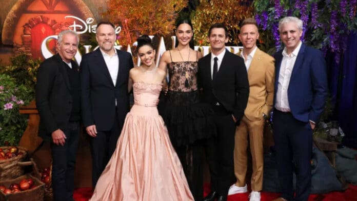 Blanca Nieves se estrena en Hollywood con discreción y controversia