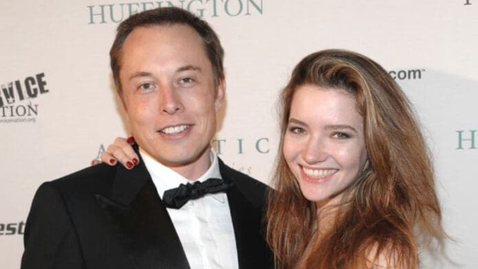 Hija transgénero de Elon Musk acusa al magnate de pagar para tener solo niños