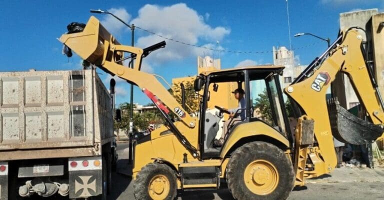 Con calles y espacios limpios y seguros, Estefanía Mercado dignifica colonias de Playa del Carmen