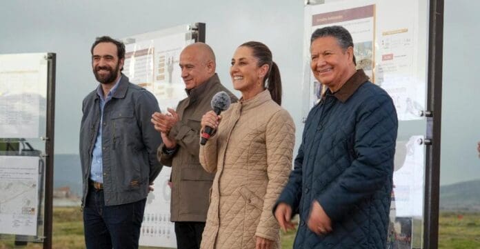 Destaca Claudia Sheinbaum que México es uno de los 10 países más felices del mundo. El tema ha causado mucha polémica.