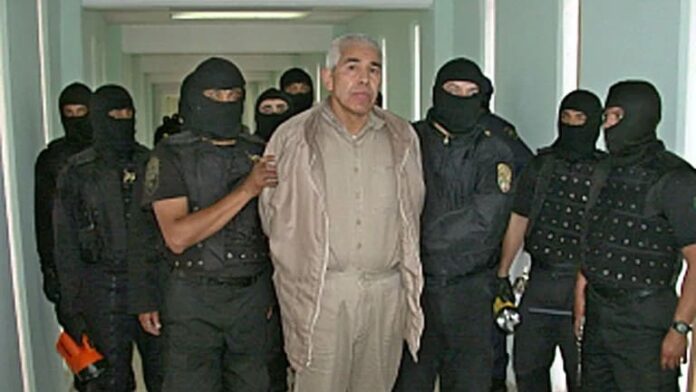 Dan 90 días a Fiscalía de Nueva York para determinar si van por pena de muerte para Caro Quintero