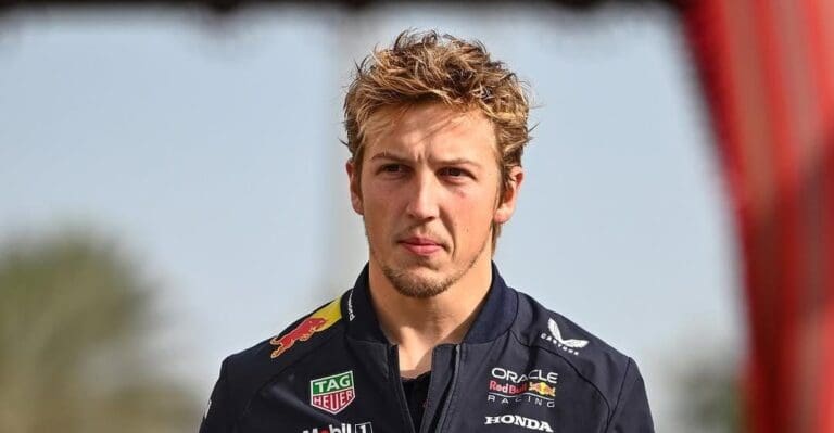 Es oficial; Liam Lawson, quien fuera el reemplazo de "Checo" Pérez, sale de Red Bull tras solo dos carreras.