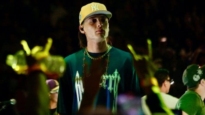 Anuncia Peso Pluma su primer gira por Europa que arrancará en Madrid