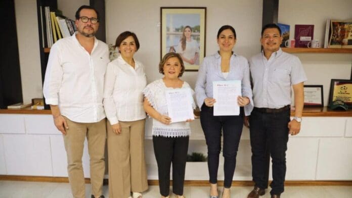 Gobiernos de Playa del Carmen y del Estado suscriben convenio para modernizar el Sistema de Control Interno y combatir la corrupción