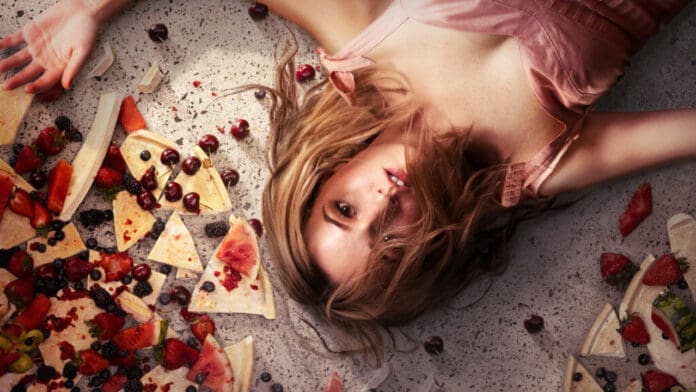 Conoce la serie de Netflix sobre una estafadora que afirmó vencer el cáncer con 