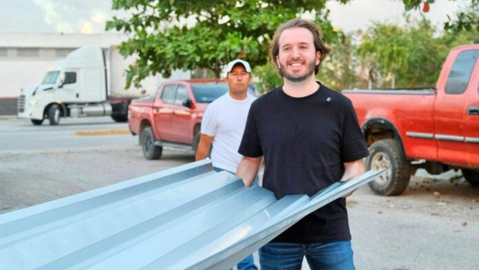 Fernando Muñoz le responde a su gente y ayuda a mejorar su calidad de vida