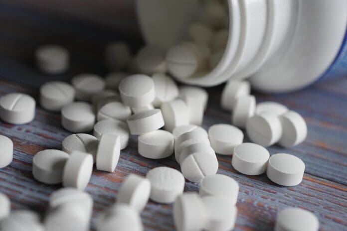 Aprueba México distribución del primer medicamento para tratar el Alzheimer