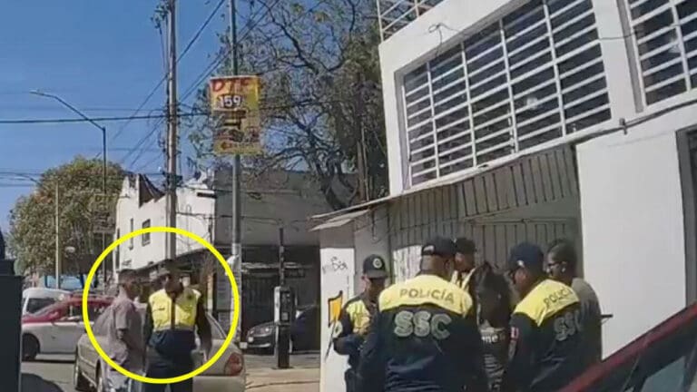 Exhiben-en-video-a-policias-de-transito-de-la-CDMX-po.jpeg