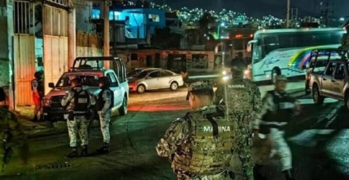Reportan más de 12 asesinatos en Acapulco, entre las víctimas hay mujeres. Se agrava la crisis de inseguridad.