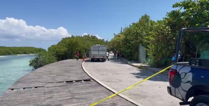 Hallan restos humanos en Laguna Nichupté de Cancún. Al parecer los habrían usado para un ritual de brujería.