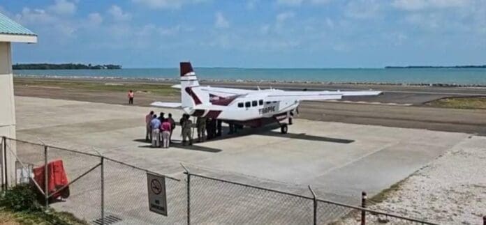 Un sujeto de Estados Unidos secuestró una aeronave en Belice. Al final, fue abatido por otro pasajero, quien llevaba un arma.