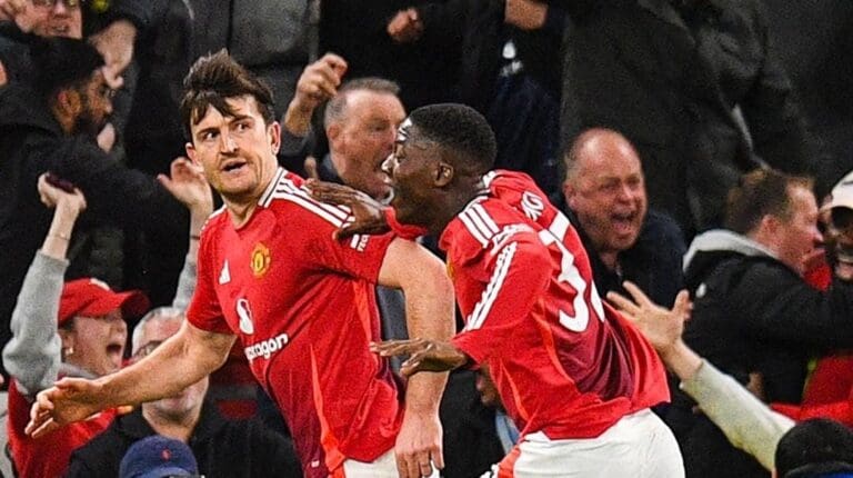 Video: Manchester United avanza a semifinales de Europa League tras vencer al Lyon en juego de nueve goles