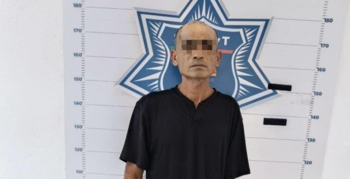 Detienen a un sujeto de 50 años que abusó de una menor de edad en un hotel en la Supermanzana 64 de Cancún.