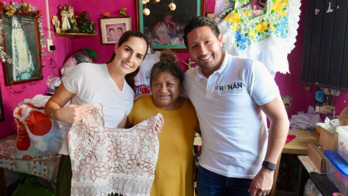 Respalda Renán Sánchez a mujeres emprendedoras desde la Casa de Gestión en Cozumel