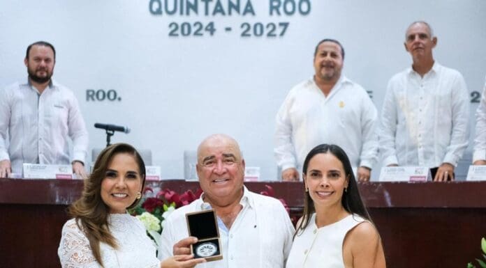 A 55 años de ser un sueño, hoy Cancún late con fuerza en cada corazón, tiene rumbo y propósito: Mara Lezama.