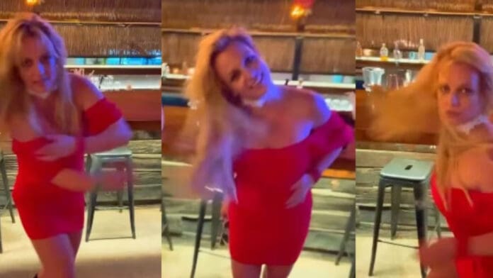 Video: Britney Spears fue vista bailando en un bar de Baja California Sur