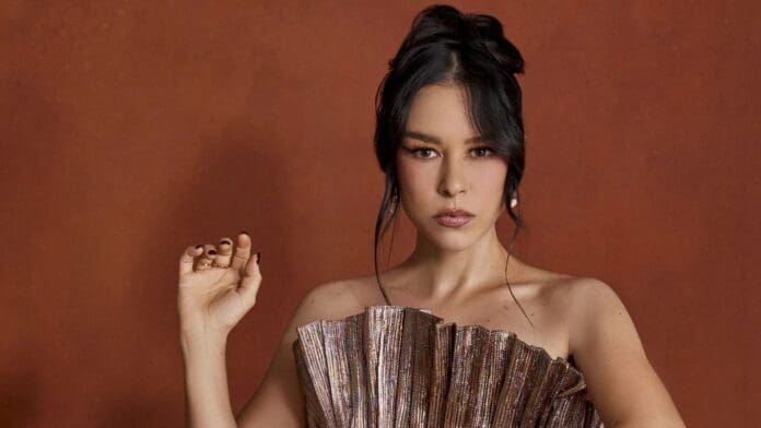 Denisse Guerrero, vocalista de Belanova, se lanza como solista