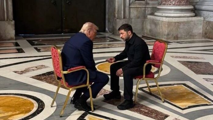 Donald Trump y Volodimir Zelensky se reúnen antes del funeral del papa Francisco en el Vaticano